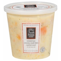 Fresh Foods Market Classic Chicken Noodle Soup Food Product Image