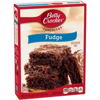 Betty Crocker Chewy Fudge Brownies Mix 13 x 9 Family Size Food Product Image