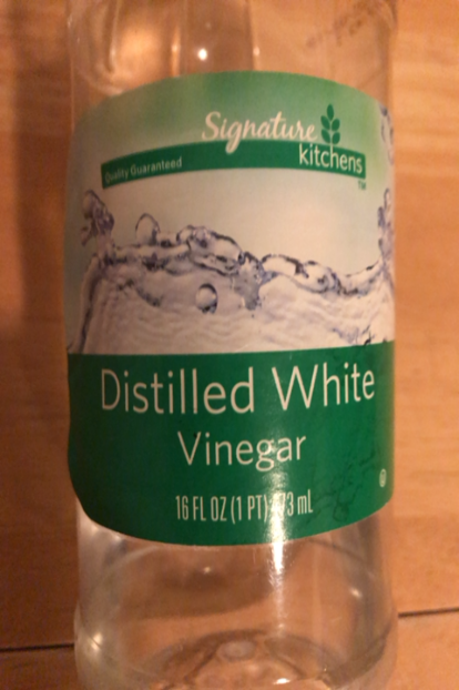 Safeway Kitchens Safeway Kitchens, Distilled White Vinegar Packaging Image