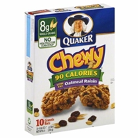 Quaker Chewy 90 Calories Low Fat Oatmeal Raisin Granola Bars Food Product Image