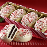 WHITE COVERED PEPPERMINT OREOS , WHITE COVERED PEPPERMINT Food Product Image