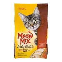 Meow Mix Tender Centers Salmon & White Meat Chicken Flavors Cat Food Food Product Image